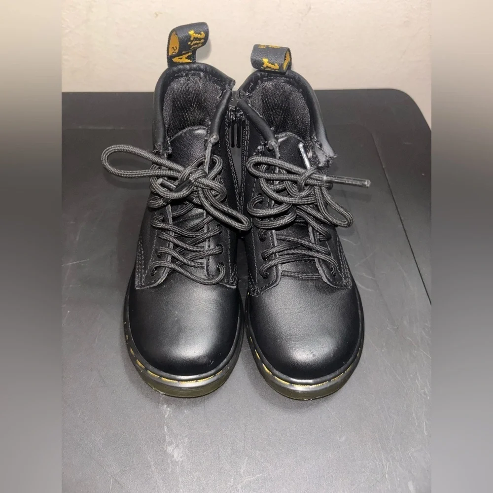 Dr. Martens 1460 T Kids Black Leather Lace Up Boots Us 7